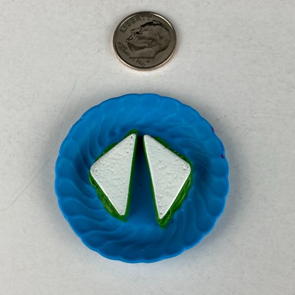 Barbie Blue Plate Sandwich Kids Toy Food Accessory Piece Pretend Play - Picture 5 of 5